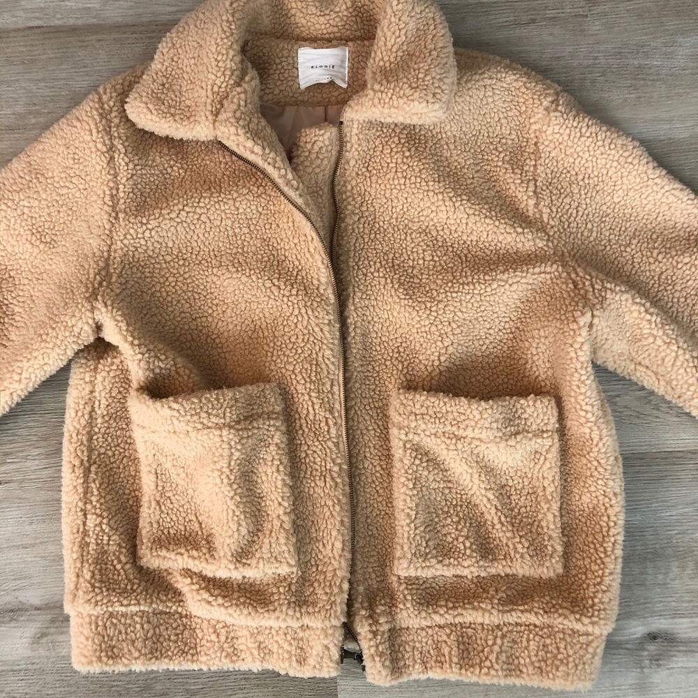 Teddy coat, like new!